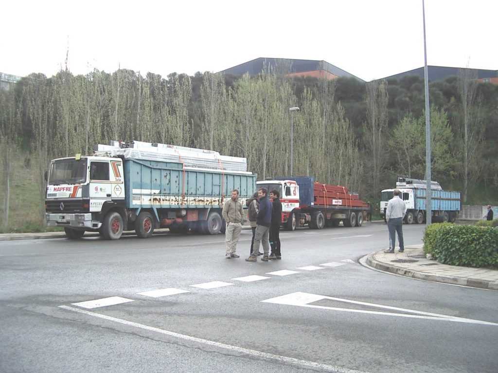 2005-sahara-Caravana