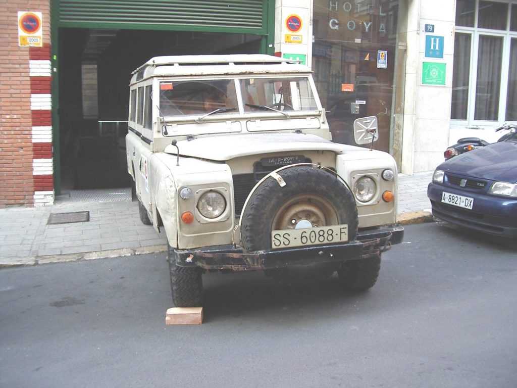 2005-sahara-Caravana