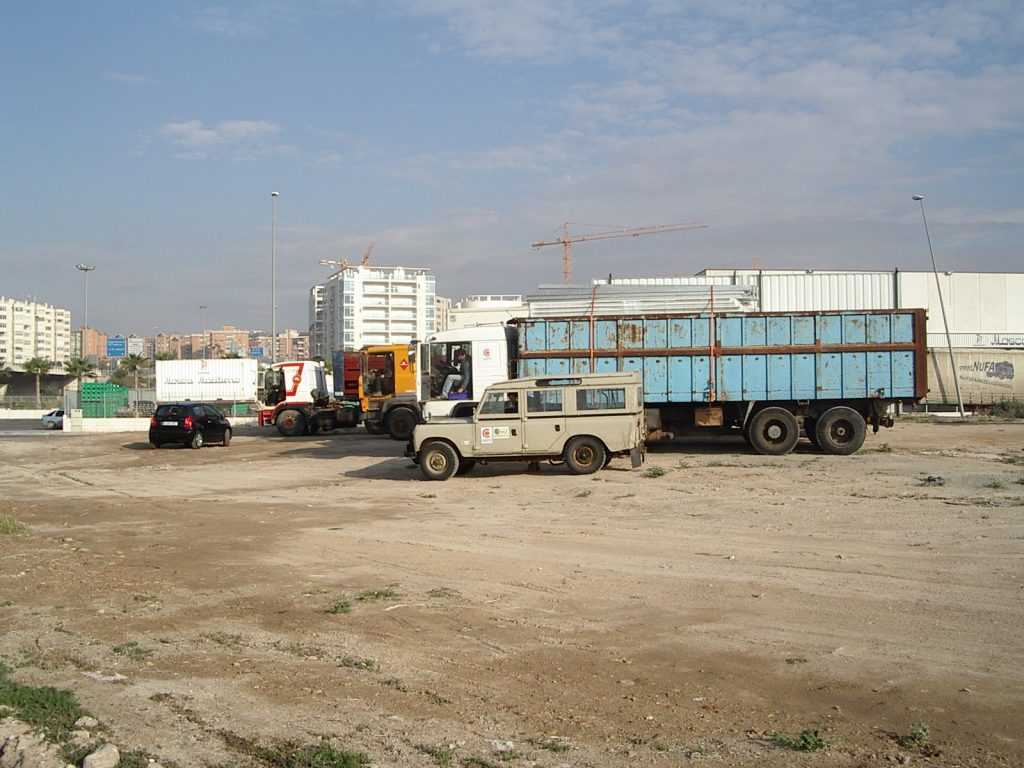 2005-sahara-Caravana