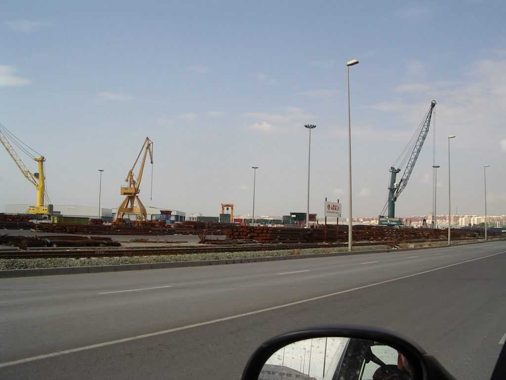 2005-sahara-Caravana